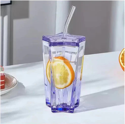 كوب زجاجي بغطاء